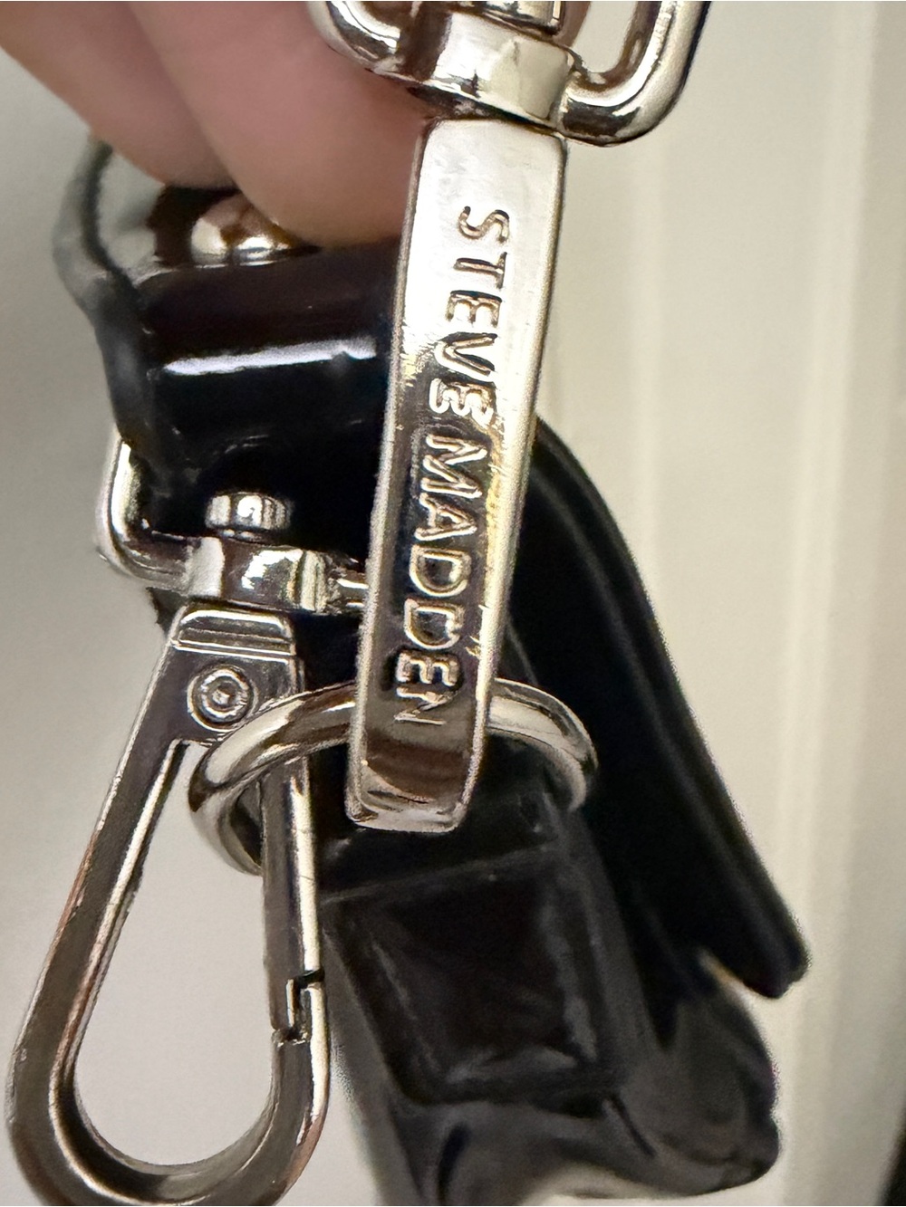 Steve Madden Black Patent Crossbody with Silver Chain - Picture 2 of 7